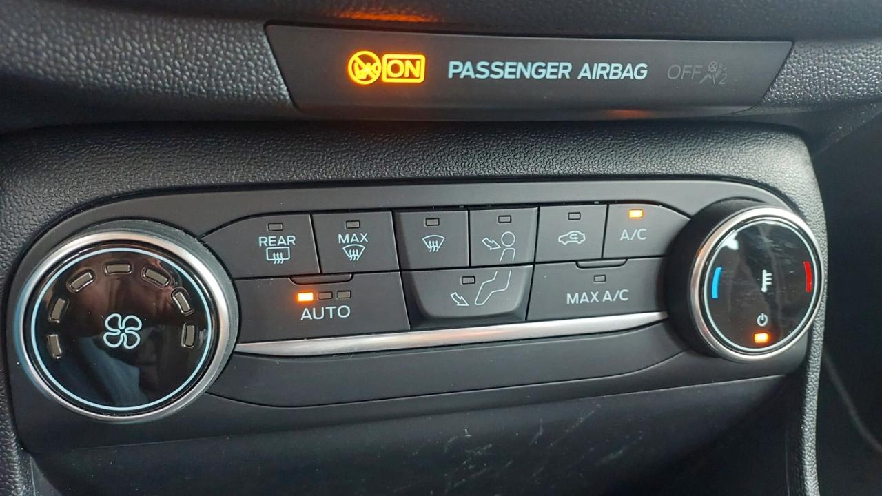 Ford Fiesta 1.1 75 CV 5 porte Titanium