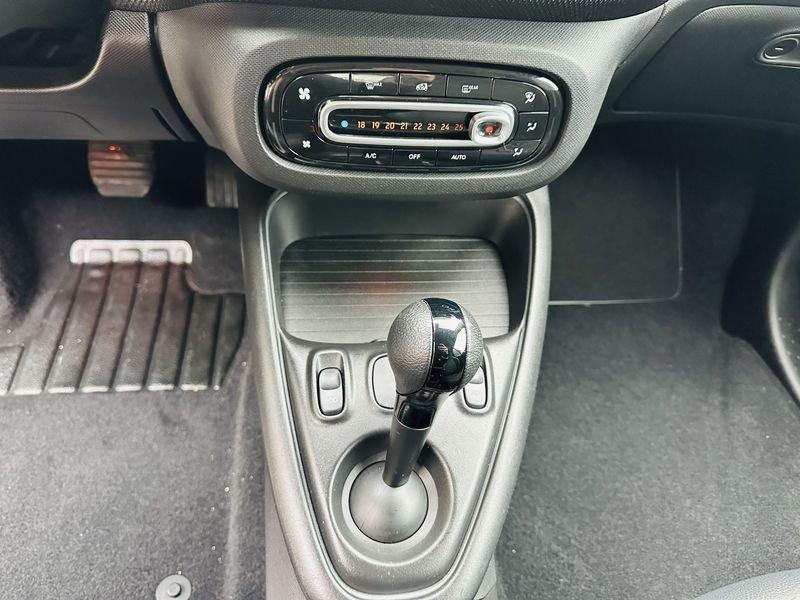 smart fortwo fortwo EQ cabrio Prime