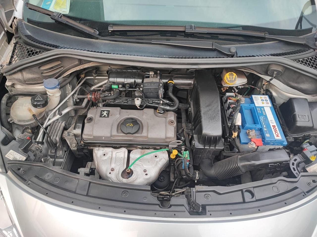 Peugeot 207 1.4 8V 75CV SW Uni-pro