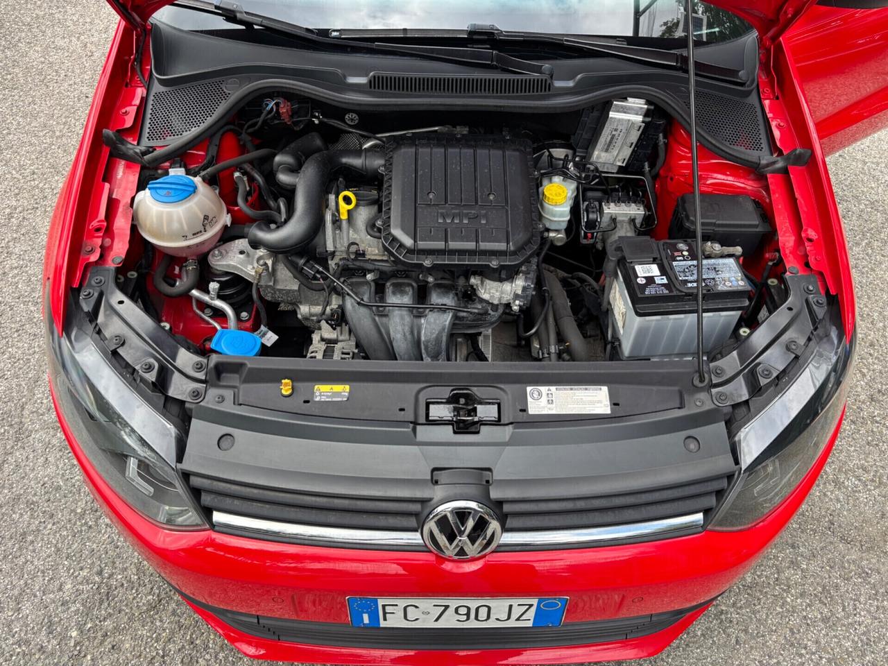 Volkswagen Polo 1.0 5 porte ok neopatentati