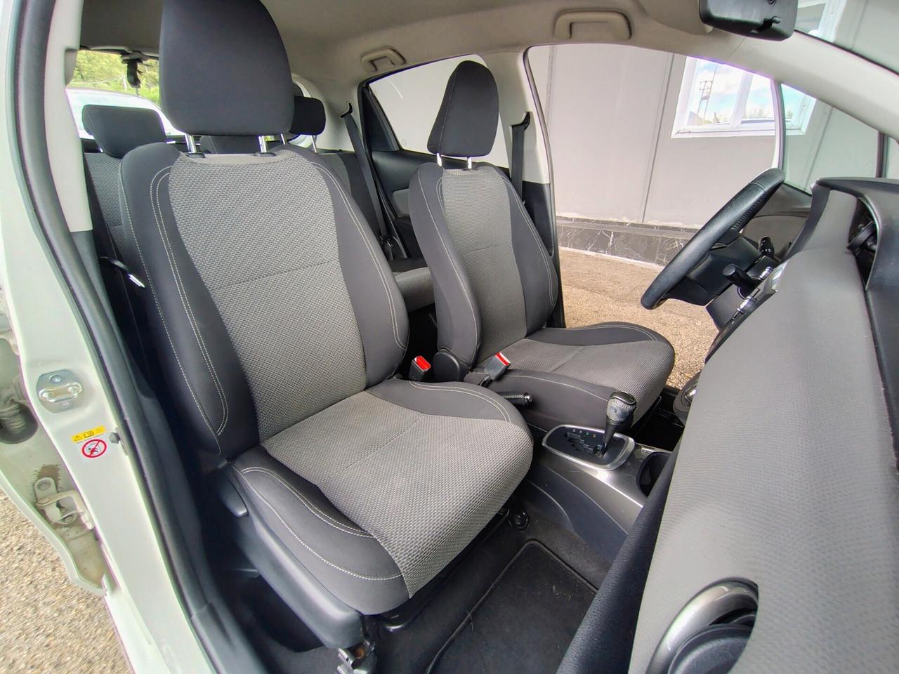 Toyota Yaris 1.5 Hybrid 5 porte Lounge