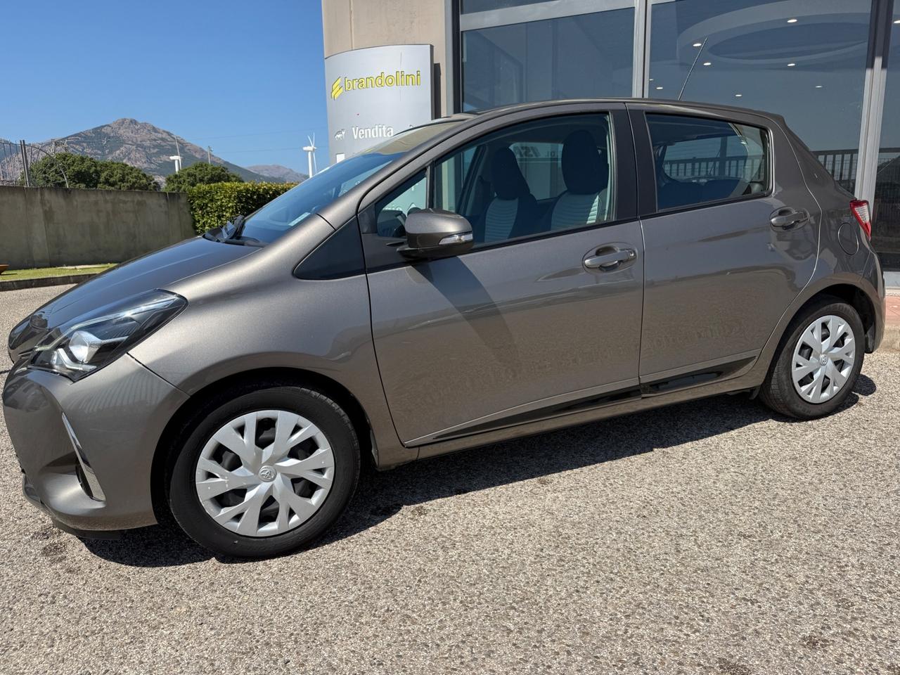 Toyota Yaris 1.0 5 porte Trend my20"