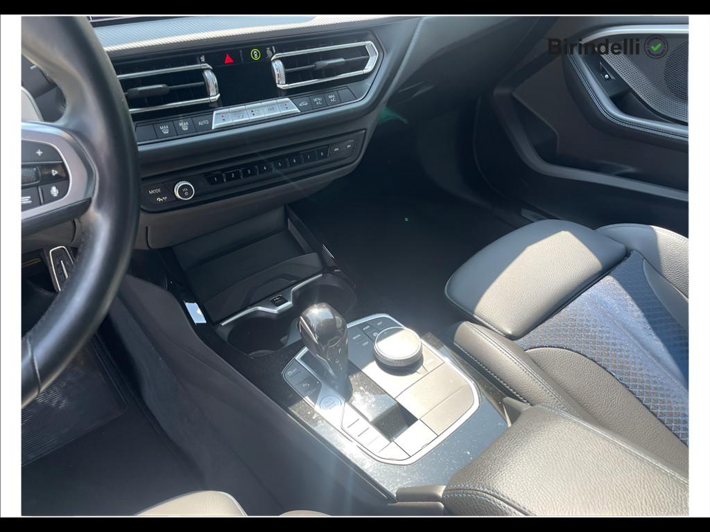 BMW Serie 1 (F40) - 120d xDrive 5p. Msport