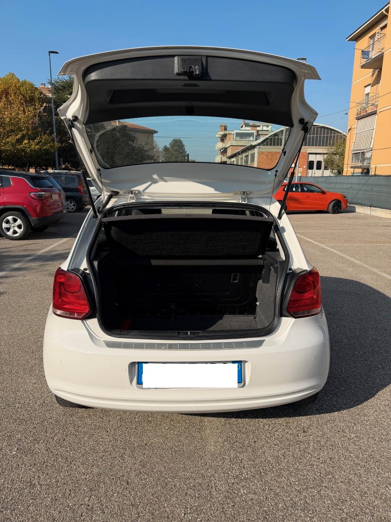 Volkswagen Polo 1.2 - NEOPATENTATI - 12 MESI DI GARANZIA -