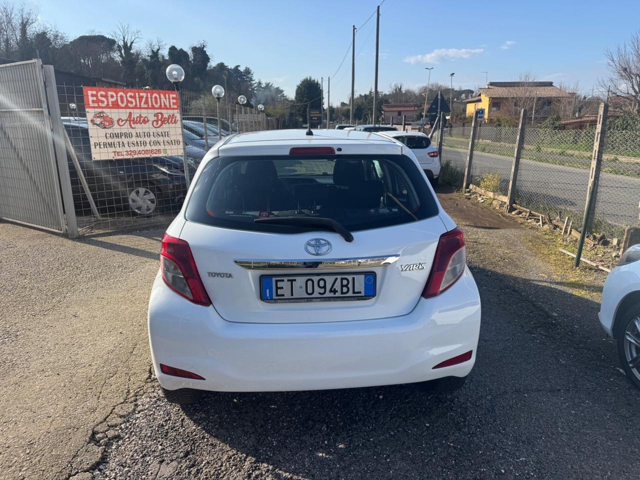 Toyota Yaris 1.0 5 porte Lounge NEOPATENTATI