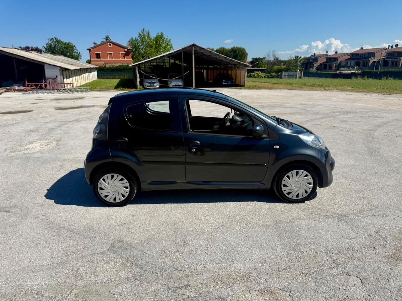 Citroen C1 5porte 1.0 Benzina 68cv NEOPATENTATI
