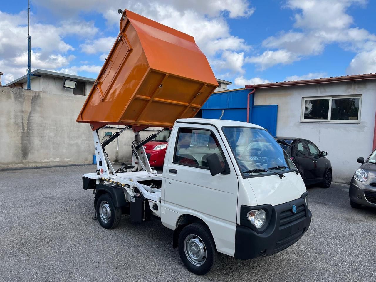 Piaggio quargo con vasca/rib.-700 cc- Diesel -2014