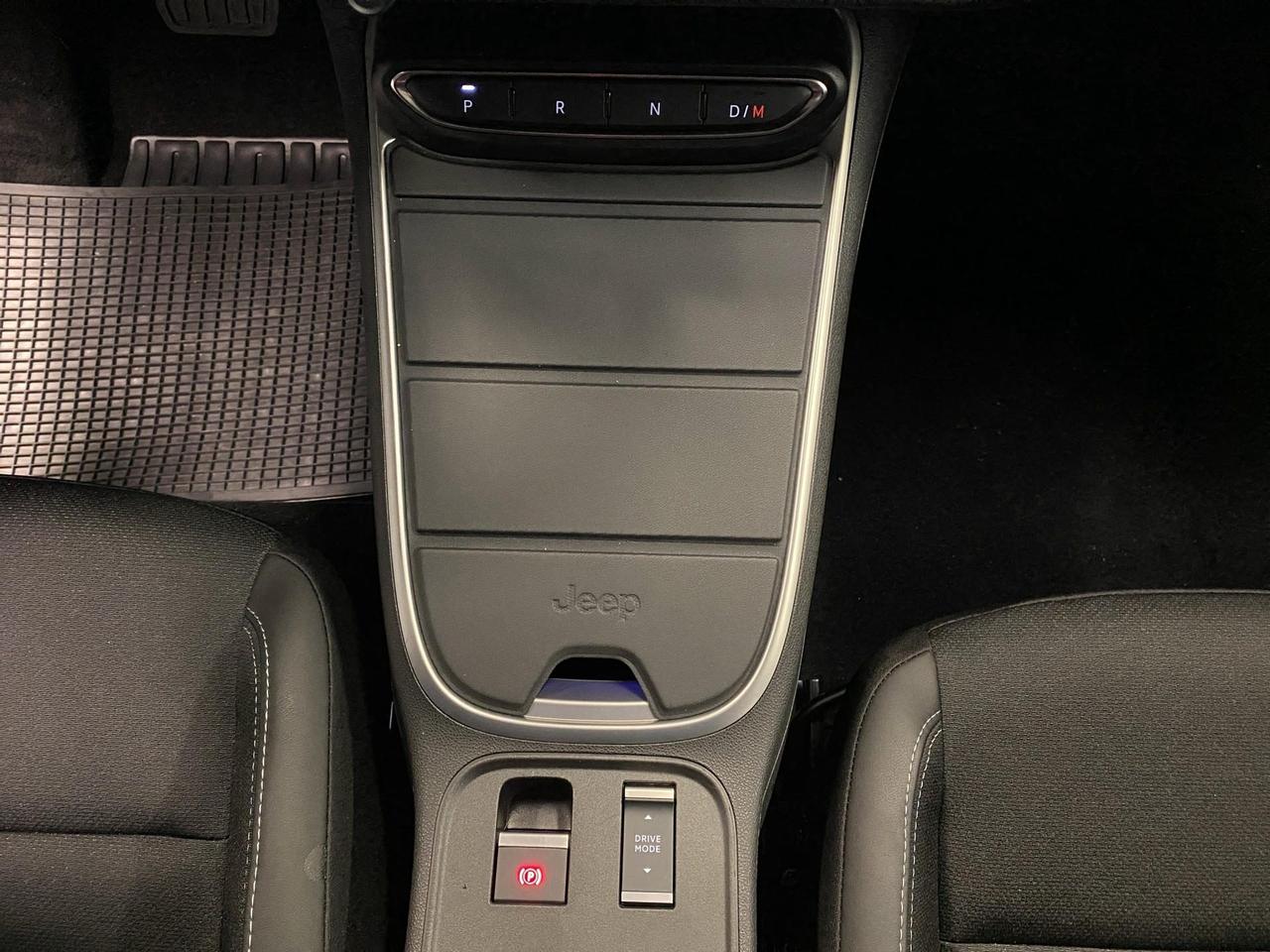 Jeep Avenger 1.2 turbo e-hybrid mhev Summit fwd