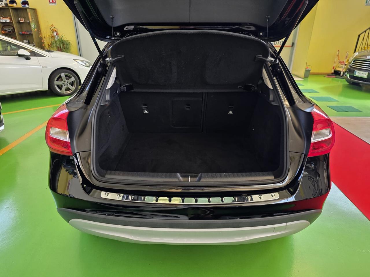 Mercedes-benz 1.5 CDi 180 CLA Premium