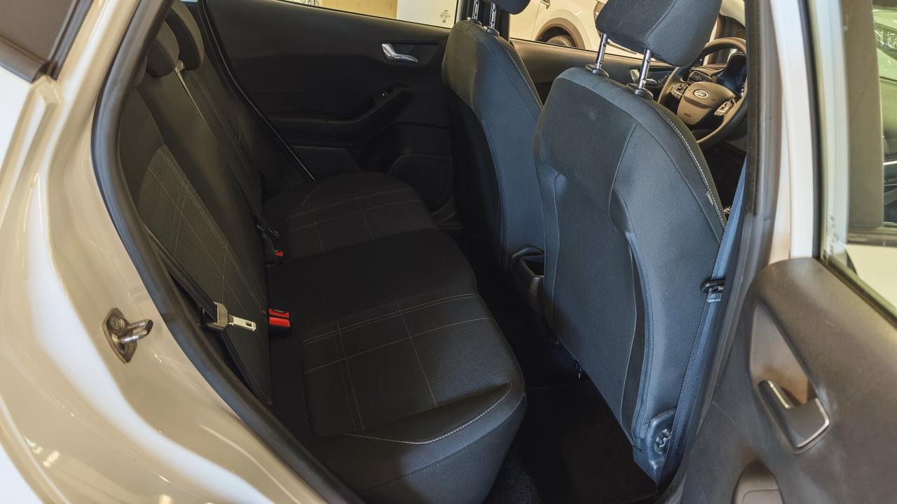 Ford Fiesta 1.1 GPL 5 porte Plus