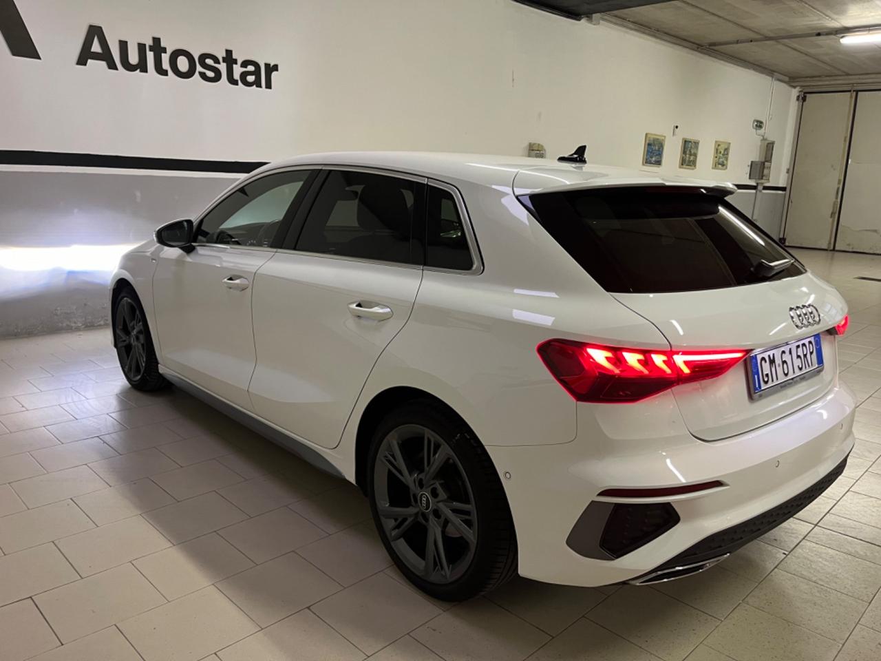 Audi A3 SPB 30 TFSI S tronic line edition