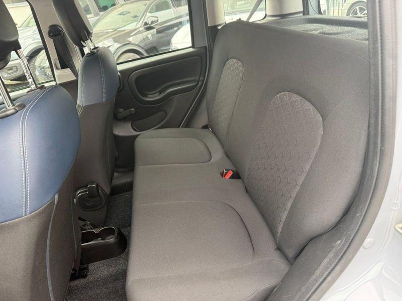 FIAT Panda 1.0 FireFly S&S Hybrid City Cross