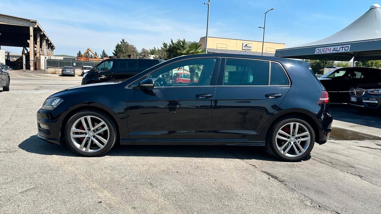 Volkswagen Golf 1.6 TDI 110 CV 5p. Sport R-LINE / KM CERTIFICATI
