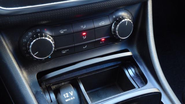 MERCEDES-BENZ A 180 CDI Automatic Executive