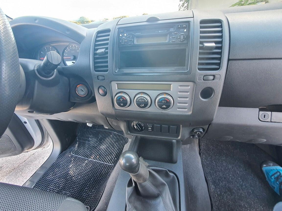 Nissan Navara (D40) 2.5 dCi 174CV 4WD Cab. Singola