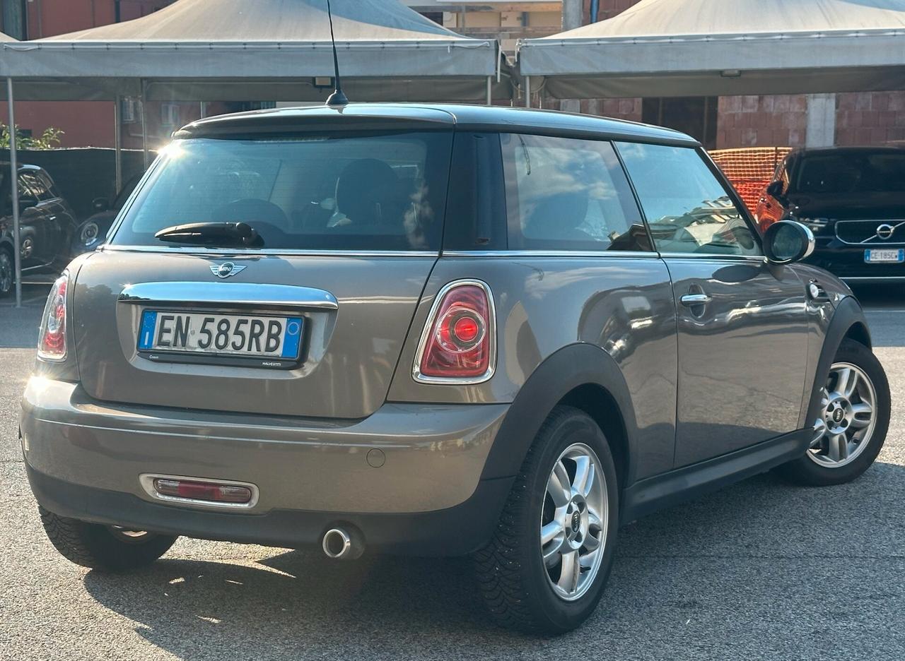 Mini 1.6 16V Cooper D