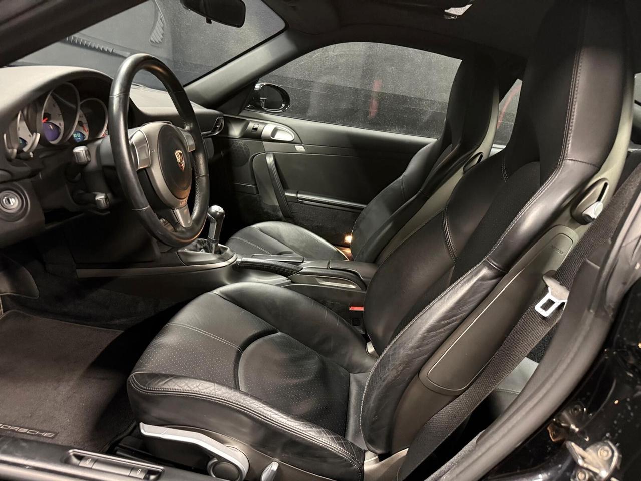 Porsche 997 Carrera 4S Coupé