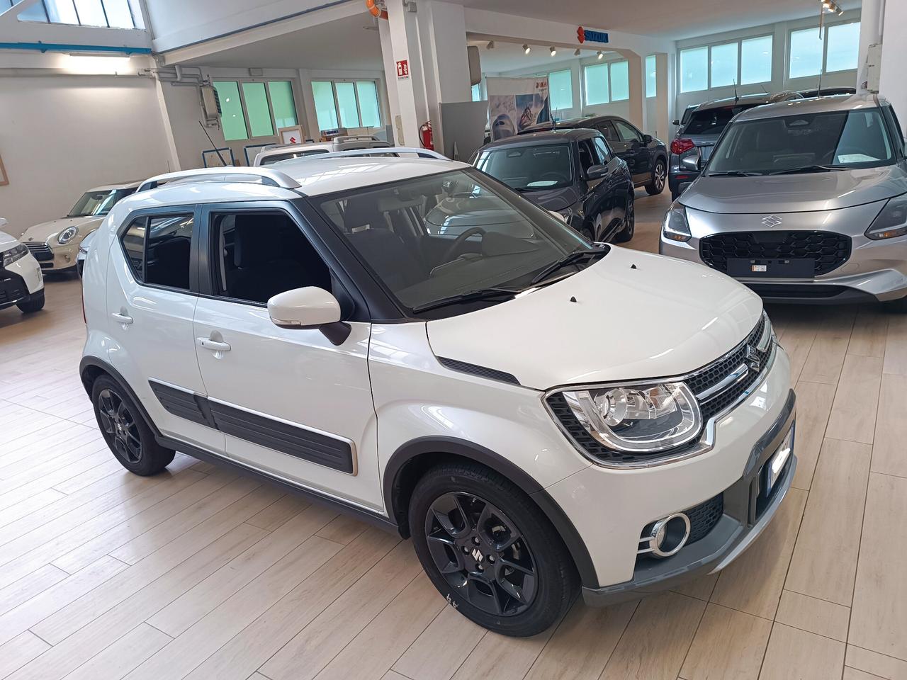 Suzuki Ignis 1.2 Hybrid 4WD All Grip Top