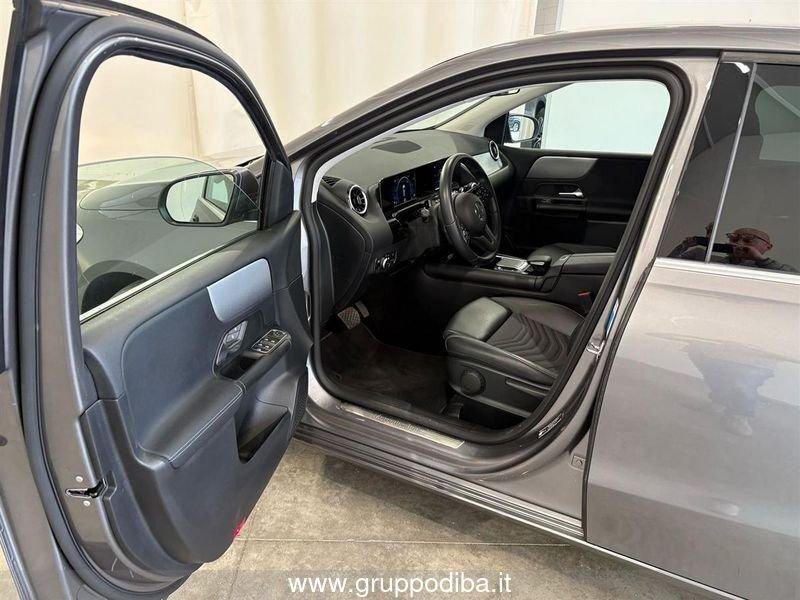 Mercedes-Benz Classe B - W247 2018 Benzina B 180 Executive auto