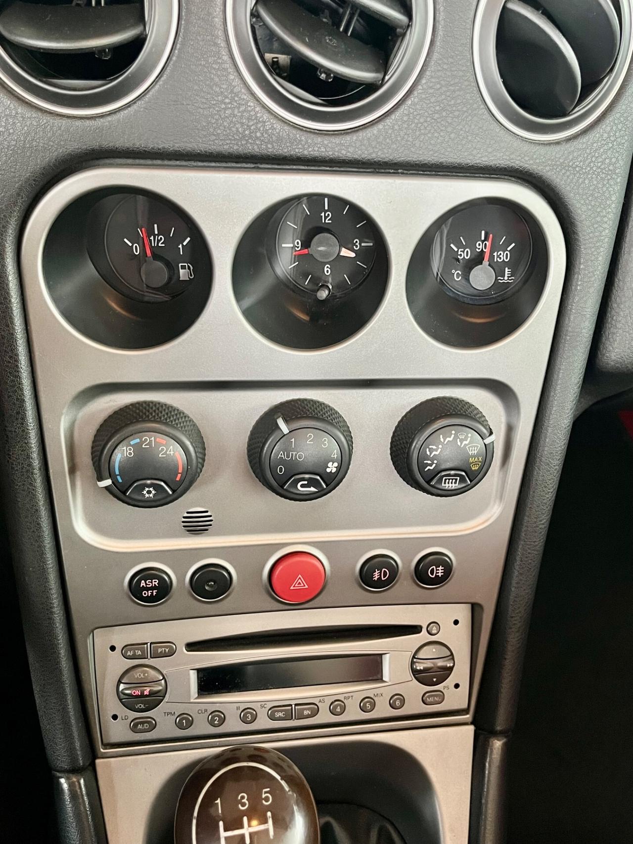 Alfa Romeo Spider 2.0 JTS Targa Oro Riar