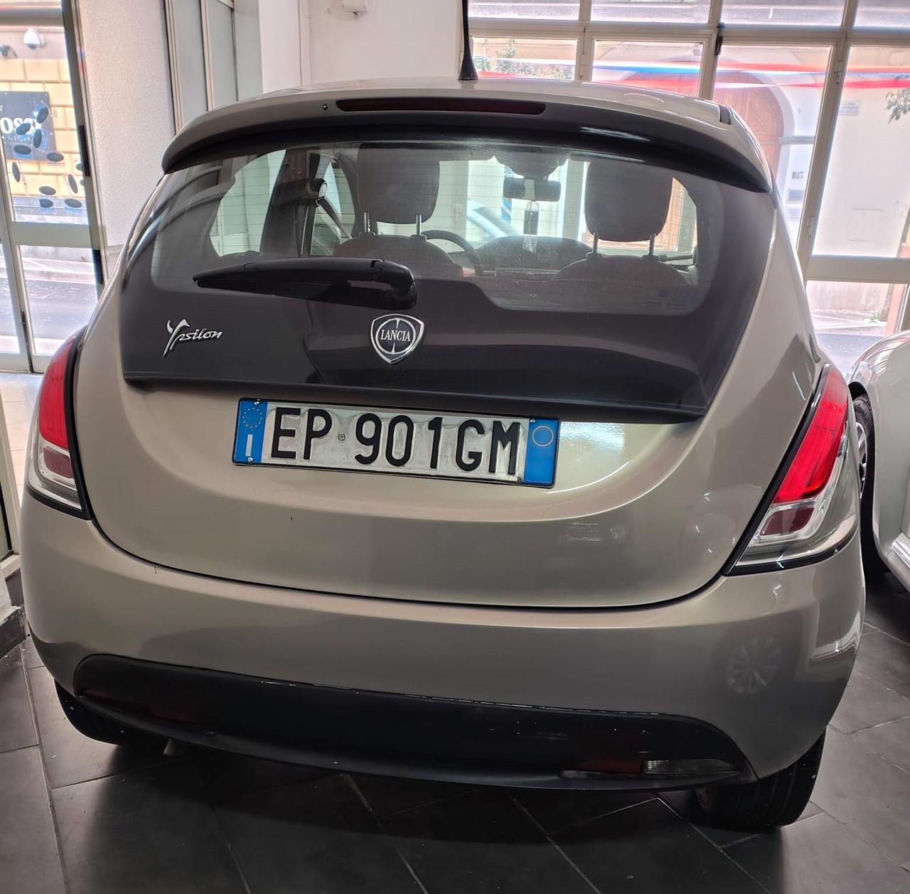 Lancia Ypsilon 1.2 69 CV 5 porte GPL Ecochic Gold