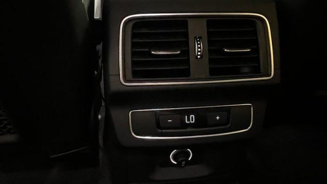 AUDI Q5 40 TDI quattro S tronic Sport- SERVICES AUDI