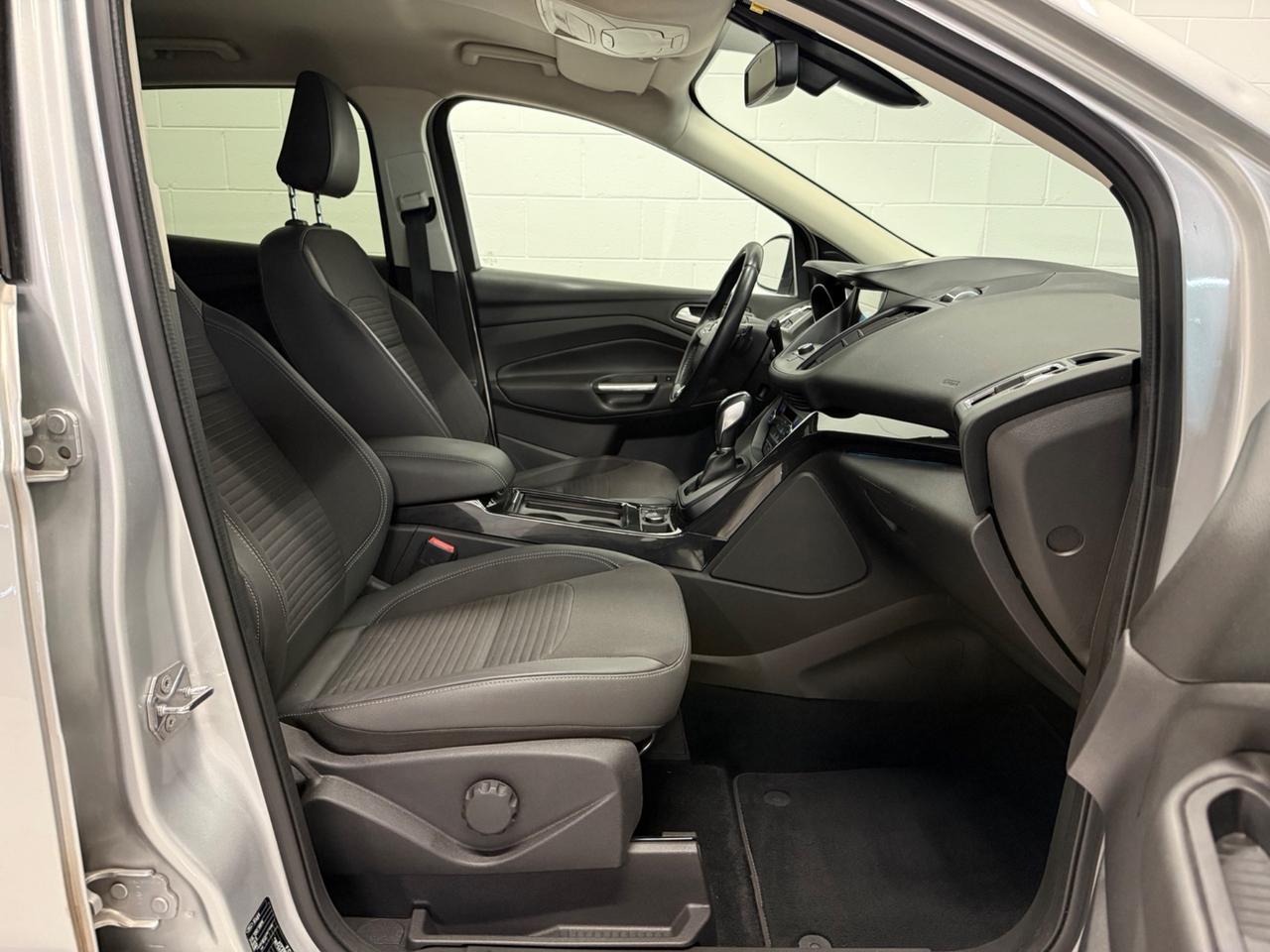 Ford Kuga 2.0 TDCI 150 CV S&S 4WD Powershift Titanium
