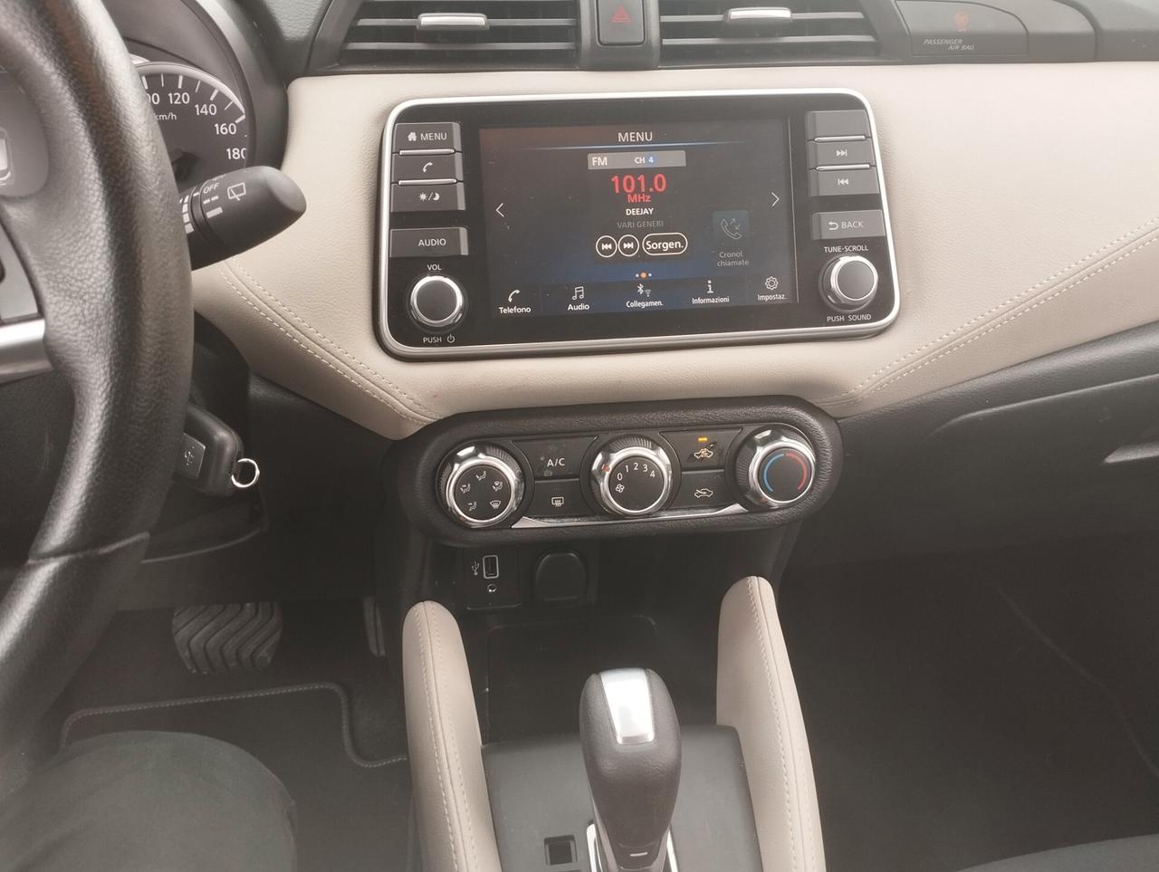 Nissan Micra IG-T 100 Xtronic 5 porte N-Connecta