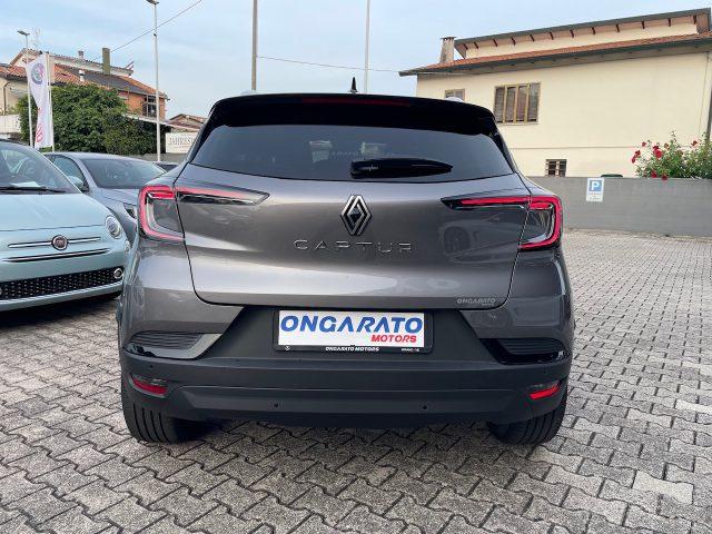 RENAULT Captur ECO-G 100 CV Techno #BarreAlTetto