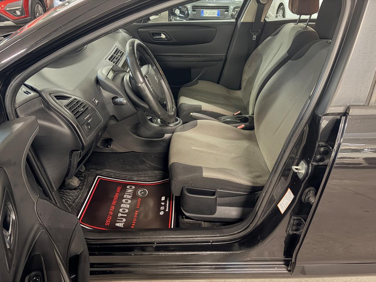 Citroen C4 1.4 Elegance GPL