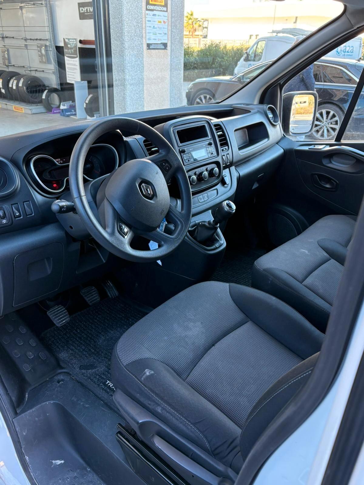 Renault Trafic T27 2.0 dCi 120CV PC-TN Furgone Ice