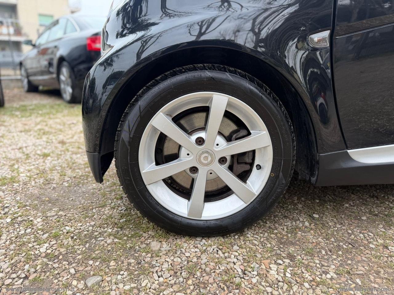 SMART fortwo 1000 52 kW coupé pulse