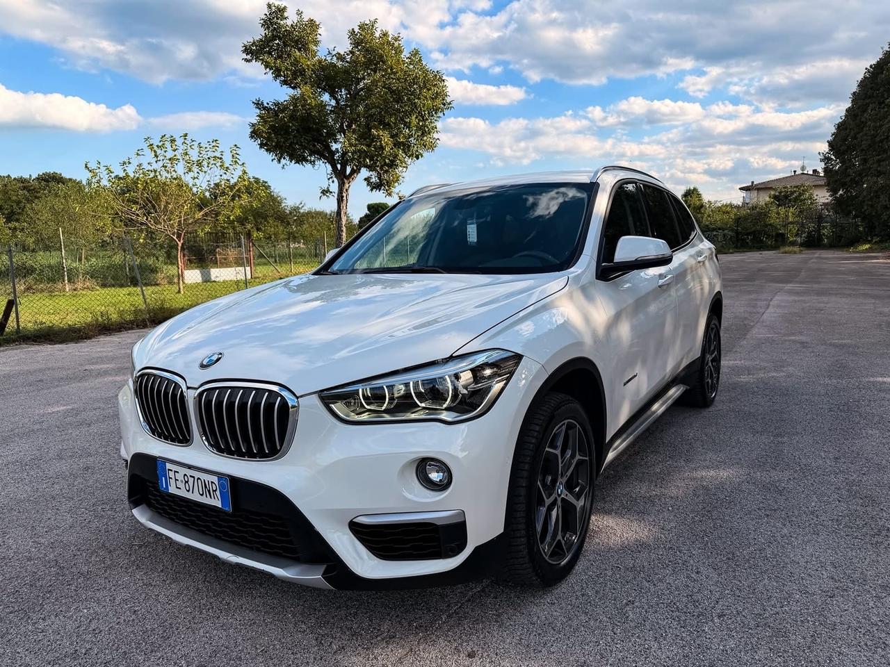 Bmw X1 sDrive18d xLine