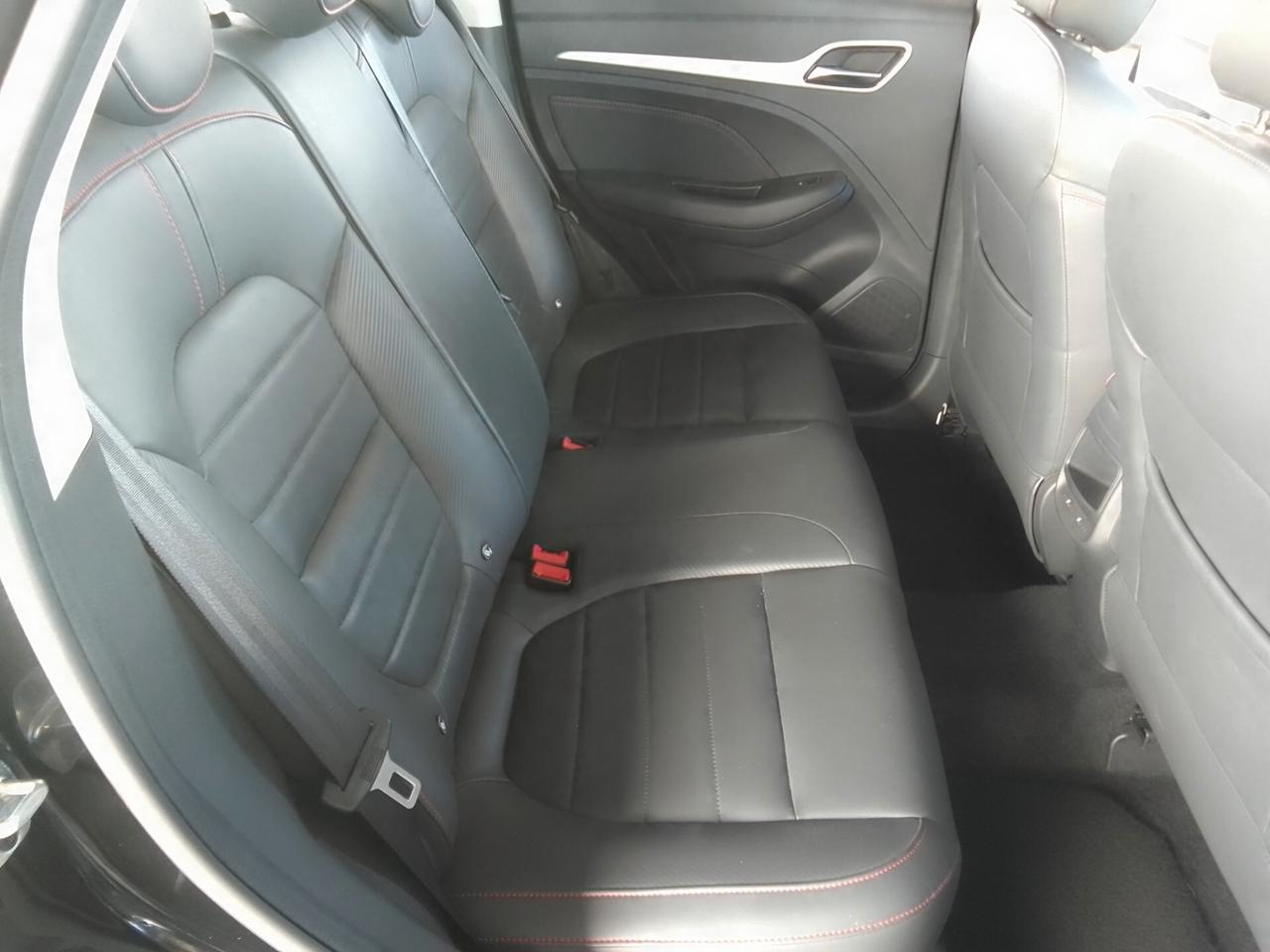 MG. ZS 1.5 LUXURY. BENZINA GPL Ok Neo