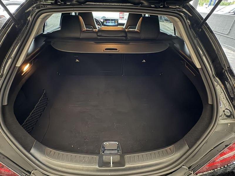 Mercedes-Benz CLA 200 d Automatic Premium