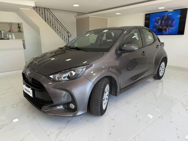 TOYOTA Yaris 1.0 5 porte Active