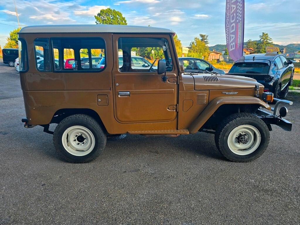 Toyota Land Cruiser BJ 40 3.0D