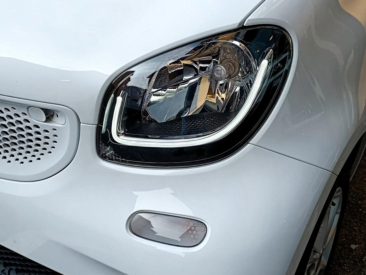 Smart ForTwo 70 1.0 twinamic cabrio Capote Rossa