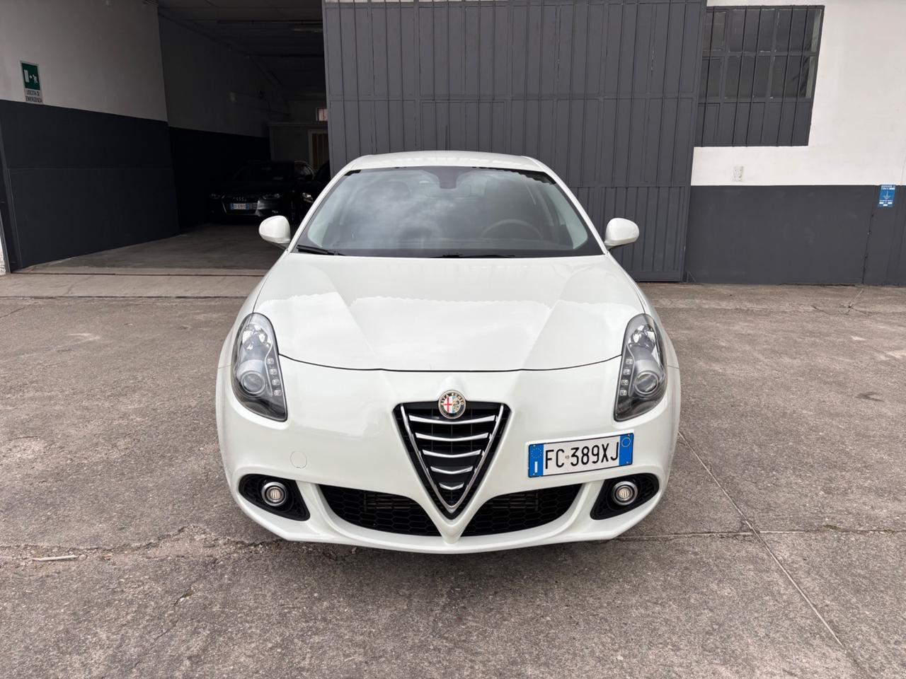 Alfa Romeo Giulietta 1.6 jtdm. Garanzia.Neopatentati