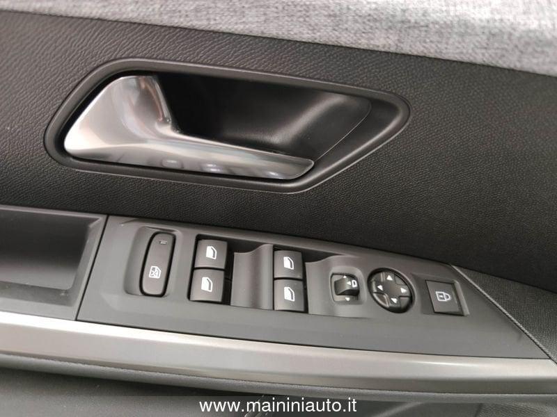 Peugeot 3008 Hybrid 145 e-DCS6 Allure Cambio Automatico