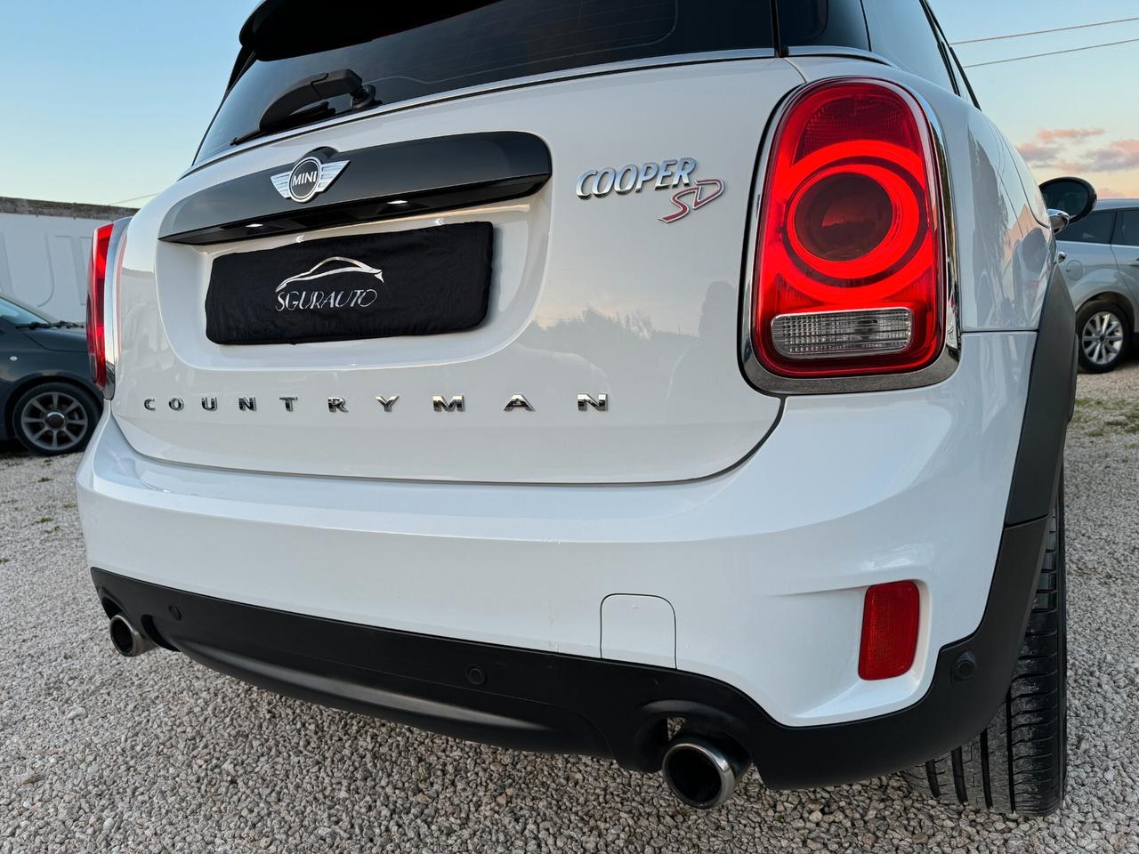 MINI COUNTRYMAN 2.0 190CV SD JCW NAVI XENO LED '17