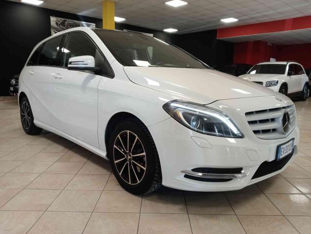 MERCEDES-BENZ B 180 CDI Premium ** TETTO PANOR. **