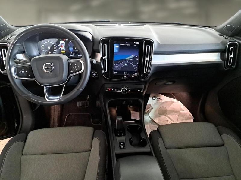 VOLVO XC40 T4 RECHARGE PLUG-IN AUTO CORE SUV