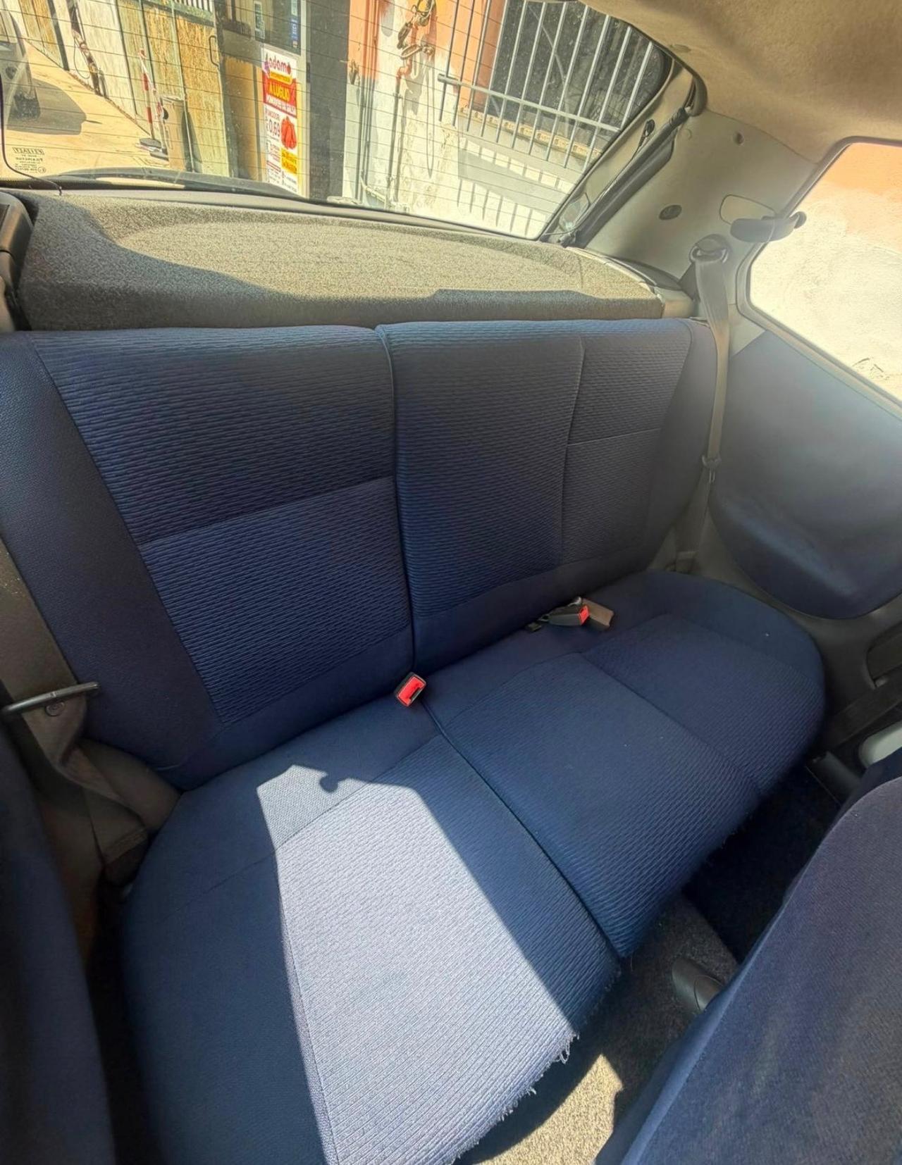Fiat Punto 1.2 benzina 3 porte ok neopatentati