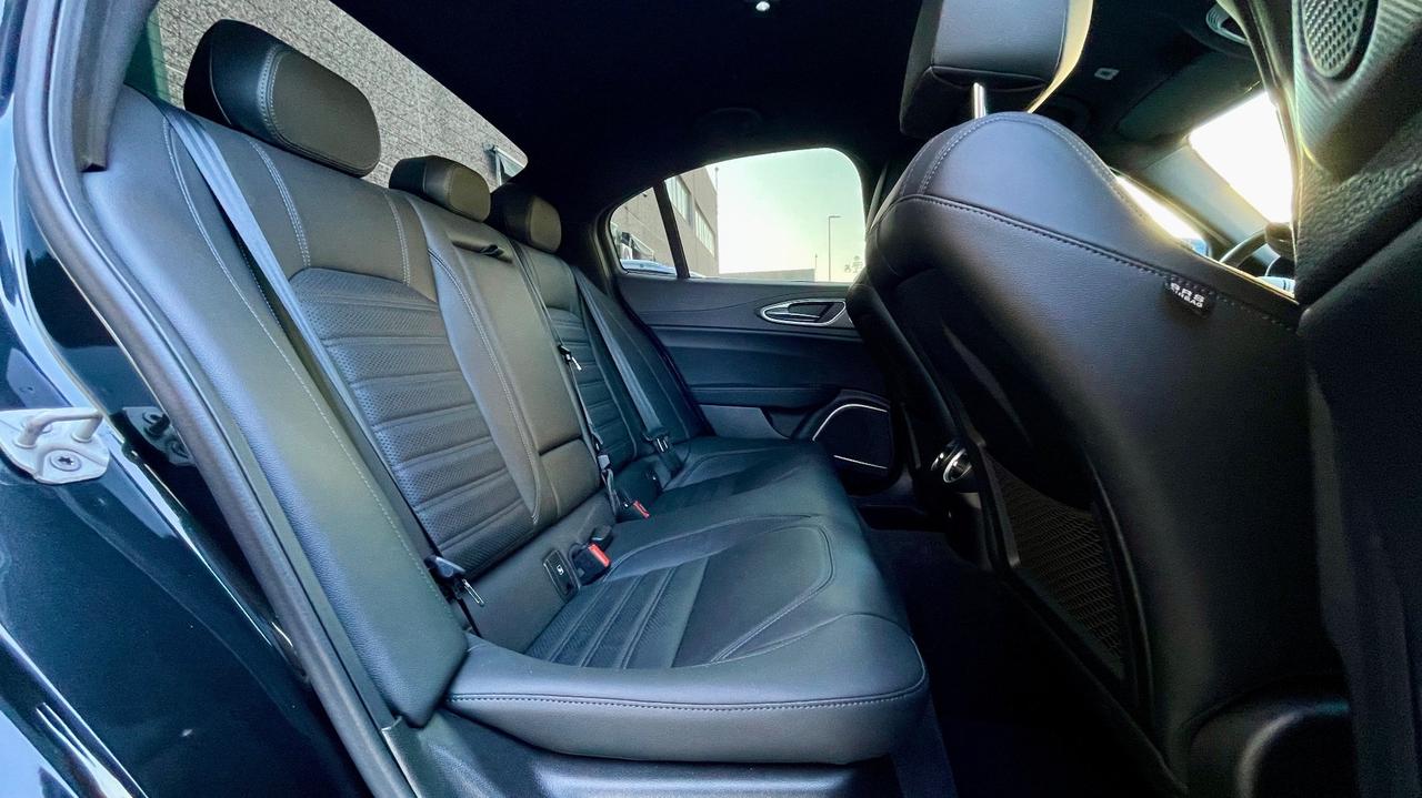 ALFA ROMEO GIULIA 2.0 TURBO VELOCE AT8 Q4 280CV - FULL LED, PELLE, SEDILI RISCALDATI