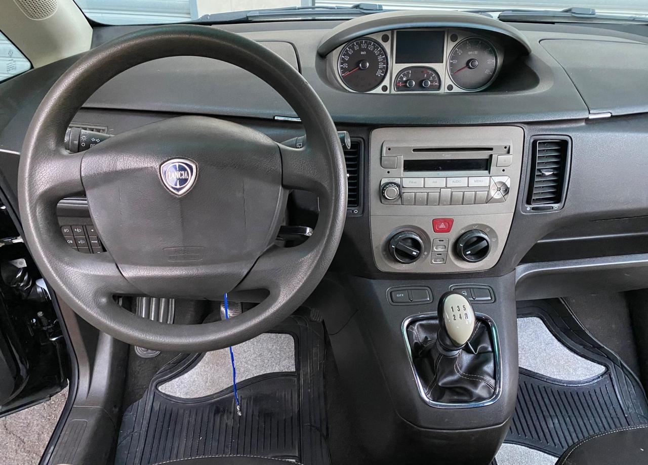 Lancia Musa 1.4 8V GPL 78cv Platino Ecochic