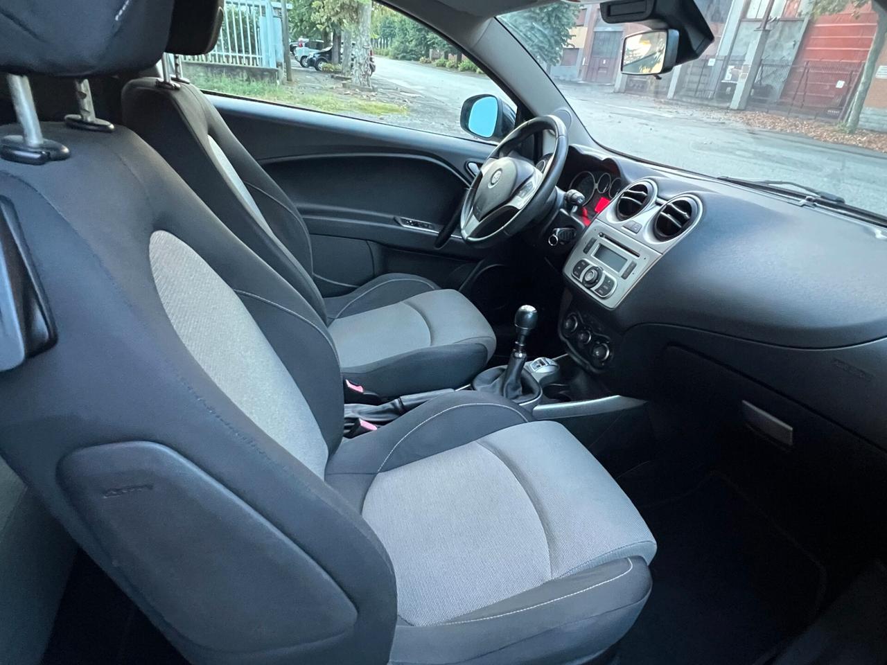 Alfa Romeo MiTo 1.4 105 CV M.air S&S Distinctive