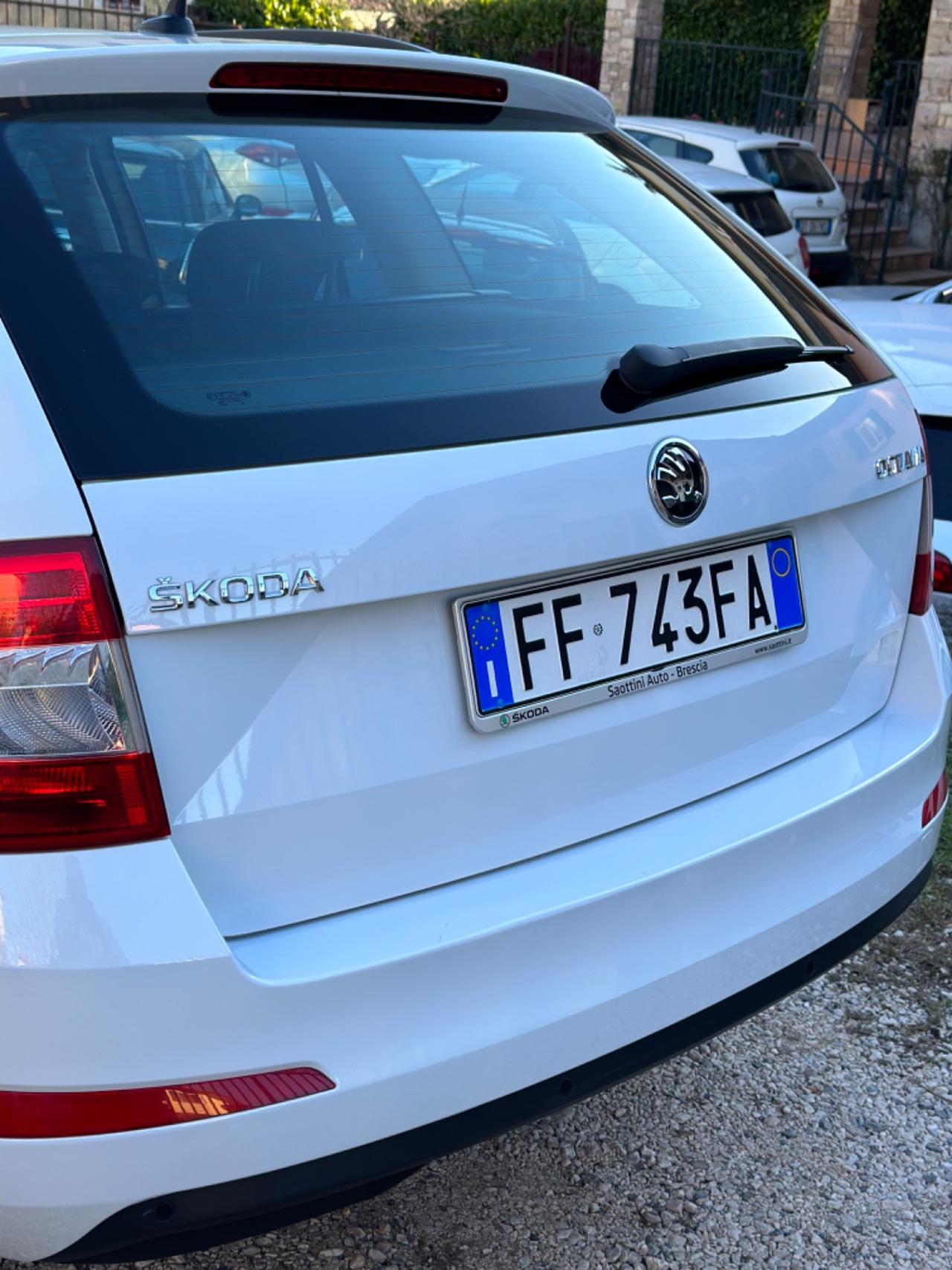 Skoda OCTAVIA 1.6 TDI CR 110 CV DSG OTTIME CONDIZIONI