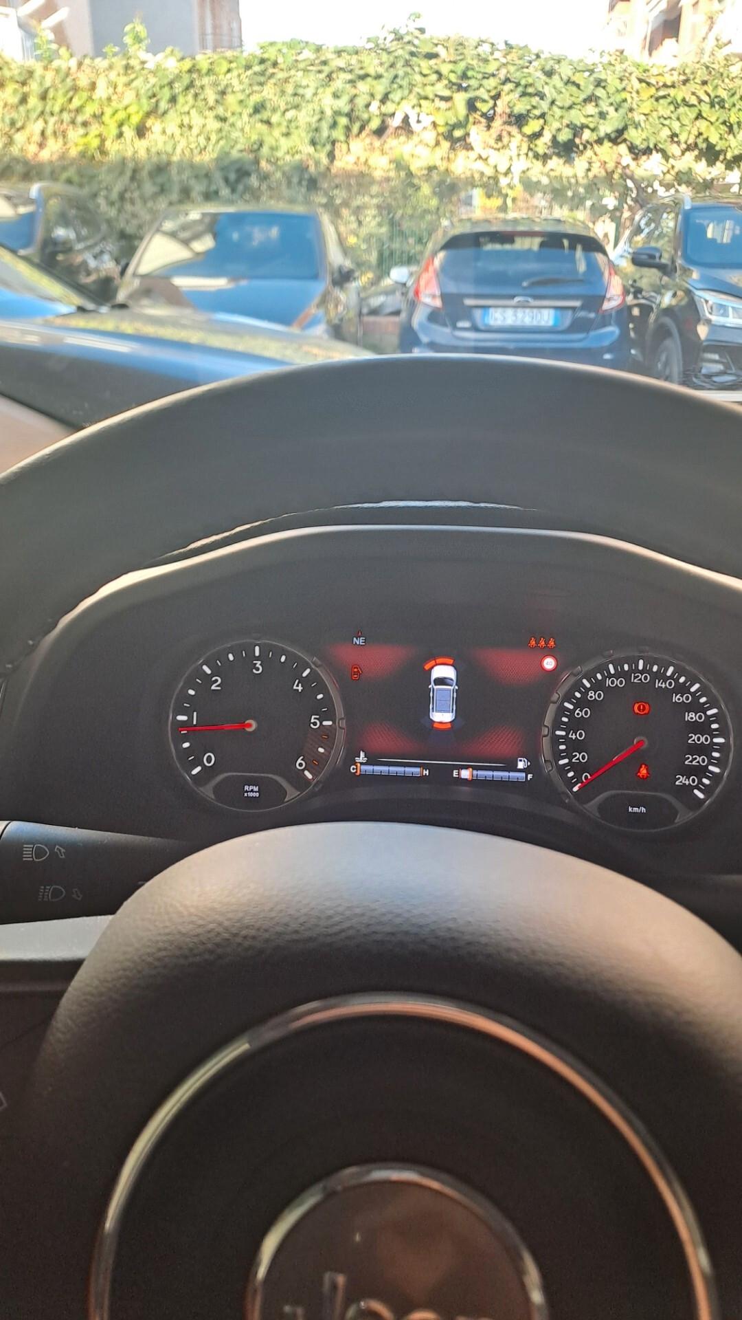 JEEP RENEGADE 1.6 120CV FARI A LED!!!