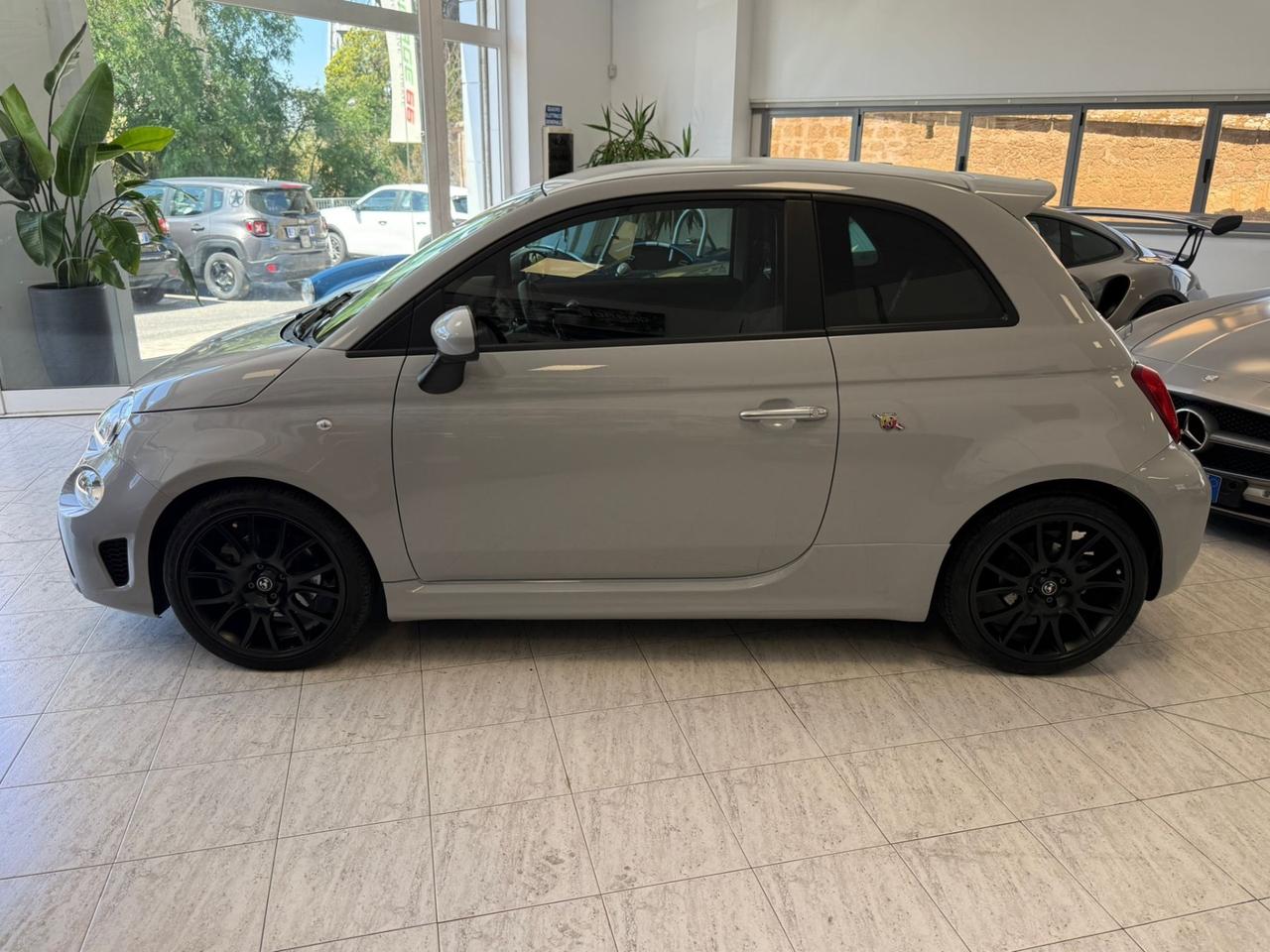 Abarth 595 F595 1.4 Turbo T-Jet 165 CV PERFETTA